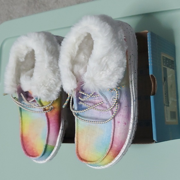 Hey Dude Kids Britt Youth Rainbow Dreamer Casual - Picture 1 of 16
